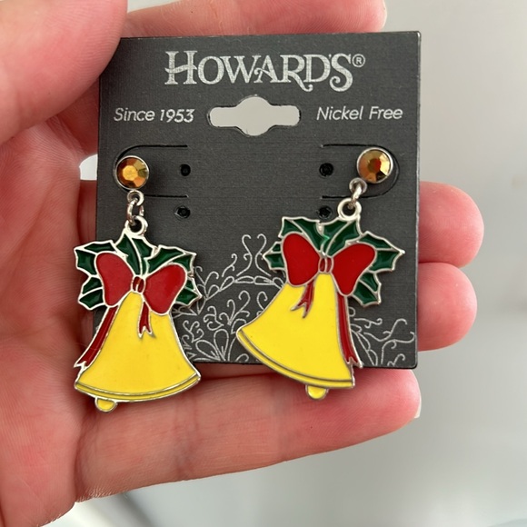Christmas Earrings - Picture 2 of 3